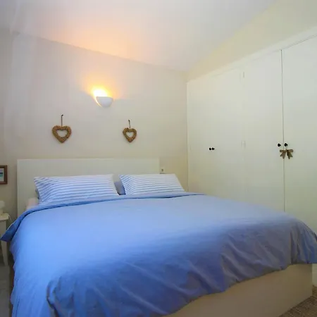 Casa Familia - House For 4 בית נופש